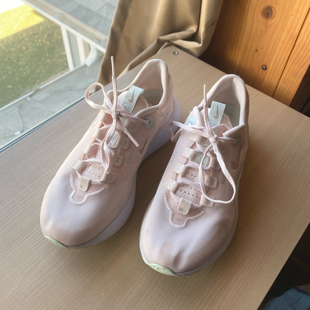 nike running shoes